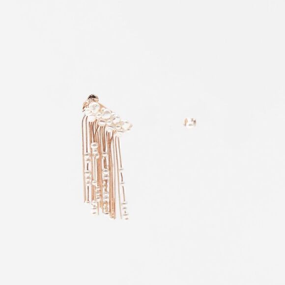 ZARA PEARL CASCADE EAR CUFF - Picture 3 of 6